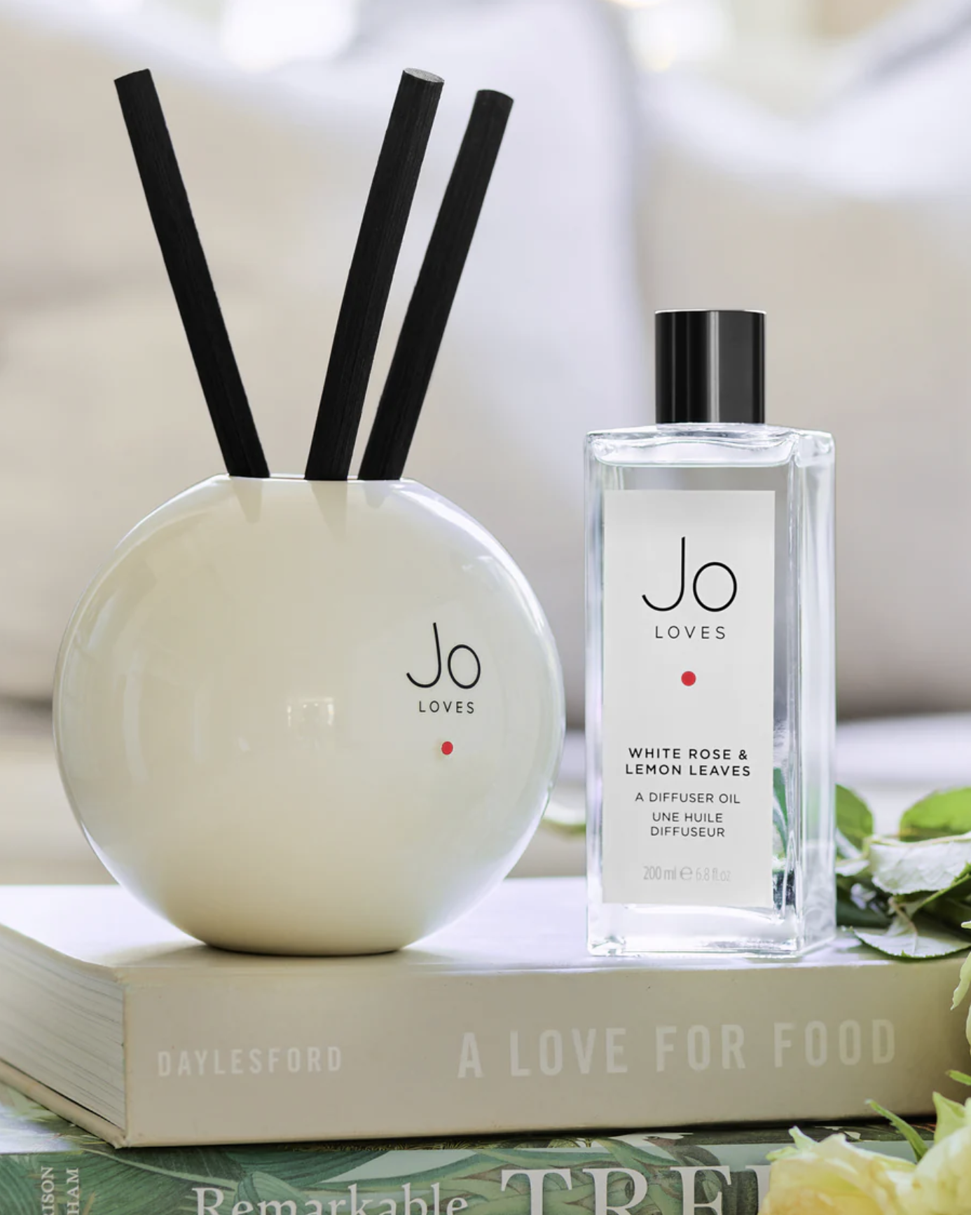 Jo Loves - A Fragrance Diffuser White Rose & Lemon Leaves 200ml